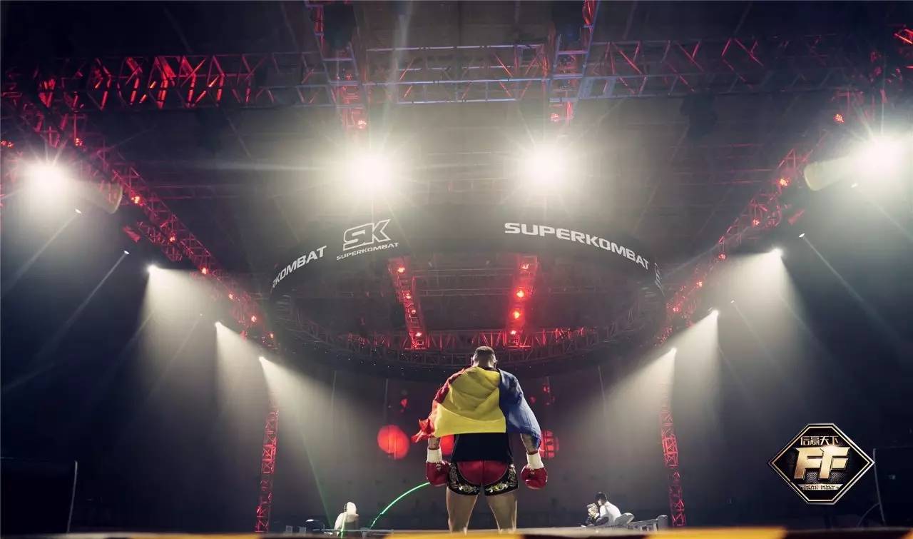 半岛体育官网-包含Ming回归赛场，大胜首场状态亮眼，FPX观众沸腾！的词条-半岛体育官网